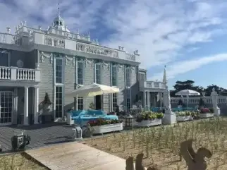 The Belvedere Gentleman's House