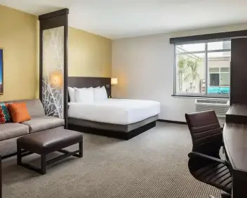 Hyatt Place Santa Cruz