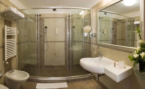 Cosmopolitan Bologna