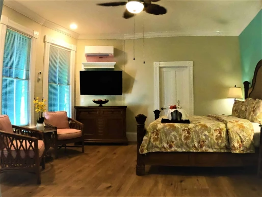 La Pensione Inn B&B