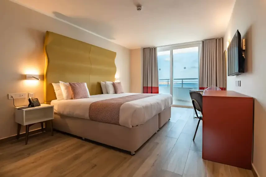 Seaview Hotel (Adults Only 16+)