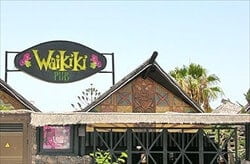 Bar sulla spiaggia di Waikiki