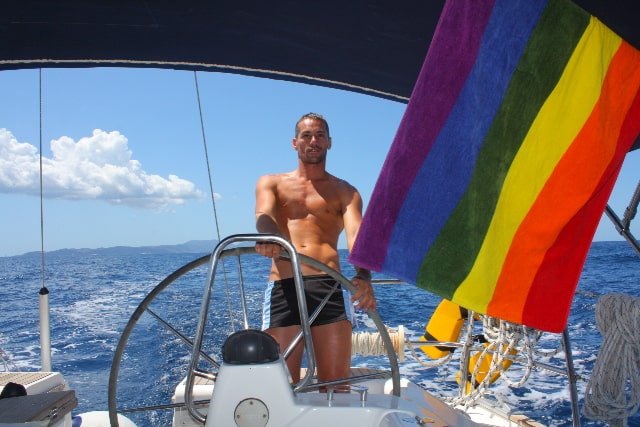 同性戀團體旅行：從科孚島航行到萊夫卡斯