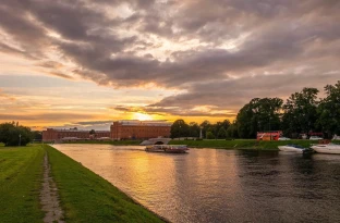 Gay Group Trip: Deluxe Moscow And St. Petersburg