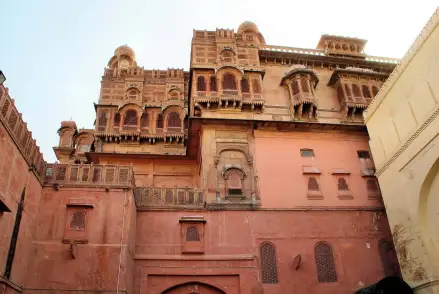 india-2825842_1920 india-2825842_1920