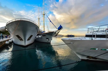 Gay Gruppenreise: Nude Sailing Dubrovnik, Brac, Split
