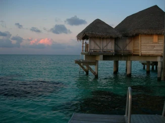 Gay Group Trip: Nude Sailing Tahiti