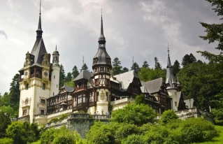 Peles-Schloss-818943_1920 Peles-Schloss-818943_1920