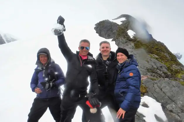 Antarctic Adventure and Cruise Gay Group Trip Antarctic Adventure and Cruise Gay Group Trip
