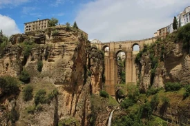 Ομαδικό ταξίδι θησαυρών της Ισπανίας Gay Ομαδικό ταξίδι θησαυρών της Ισπανίας Gay