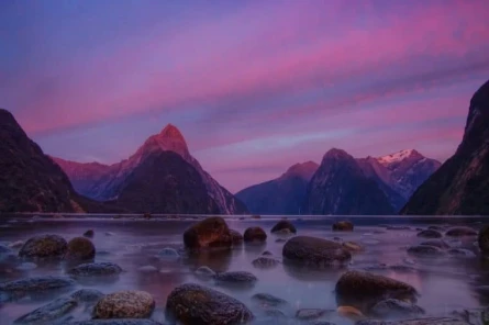 米尔福德峡湾(Milford Sound) 米尔福德峡湾(Milford Sound)