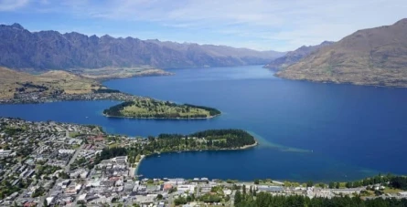 Queenstown Queenstown