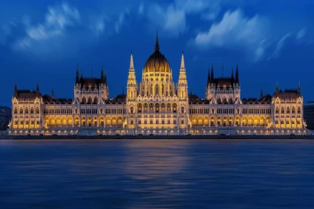 budapest-1440679-1.jpg budapest-1440679-1.jpg