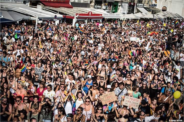 Marseille Gay Pride 2018 menigte