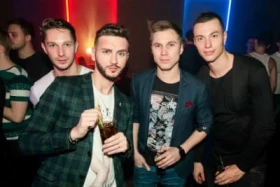 /moscow-gay-bars/