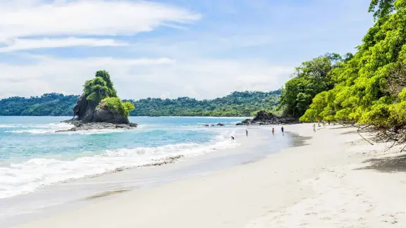 Manuel Antonio gay hotels