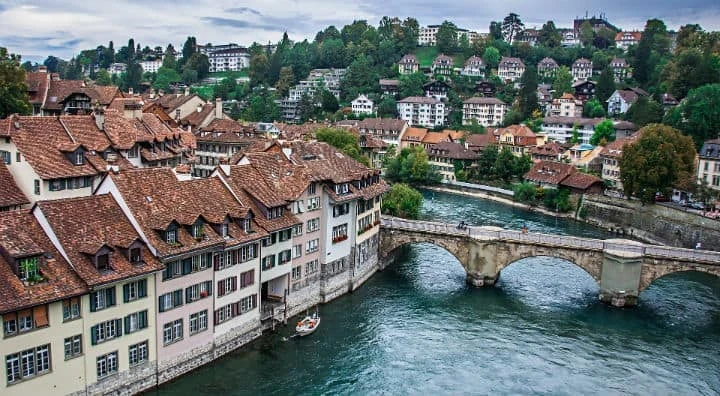 Bern Hotel Guide