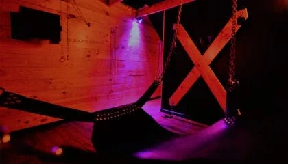 MenFriends, Christchurch - gay cruise club