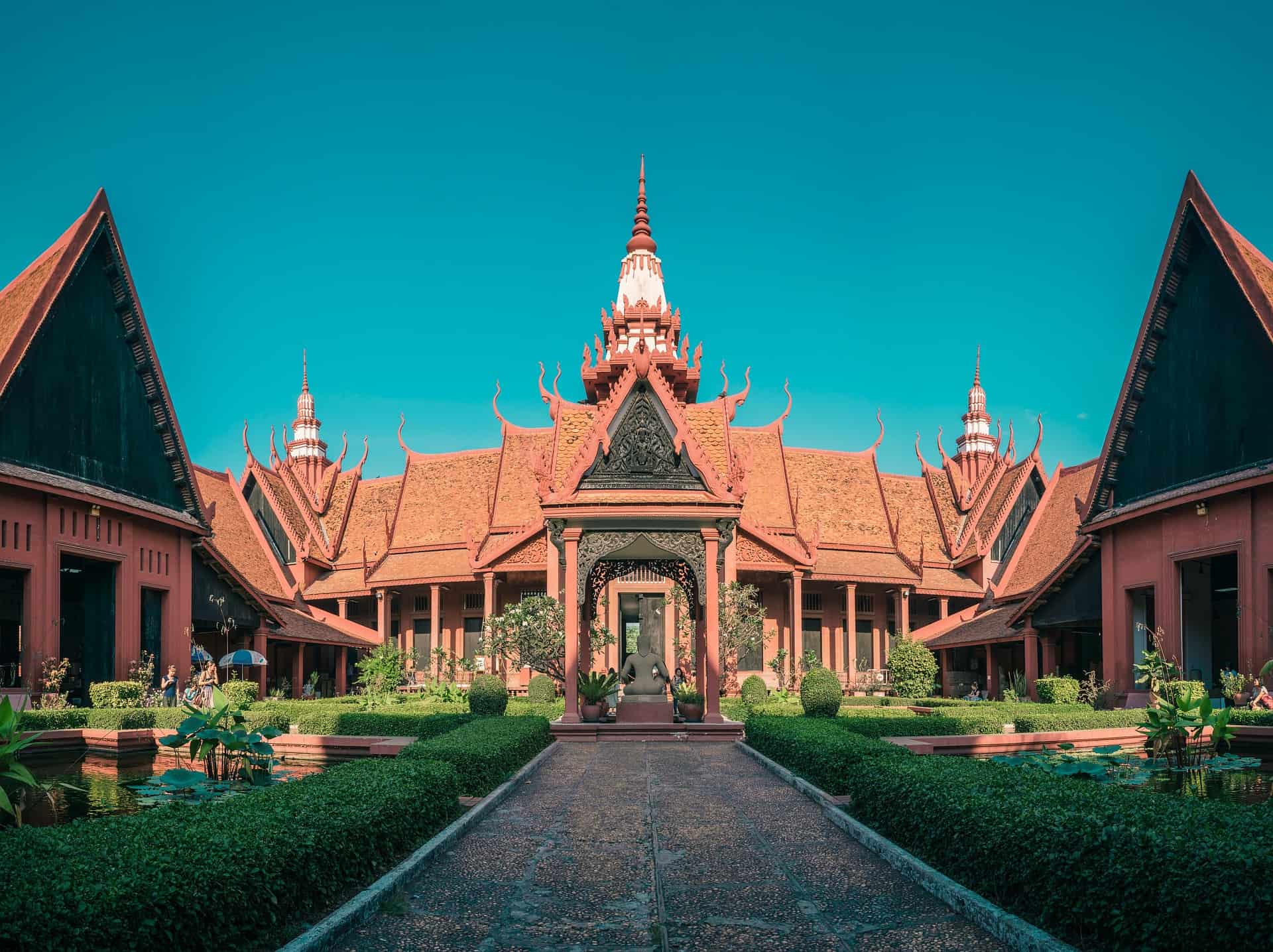Phnom Penh · Luxury Hotels
