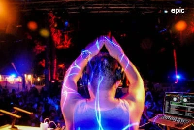 Boracay gay bars & dance clubs featured