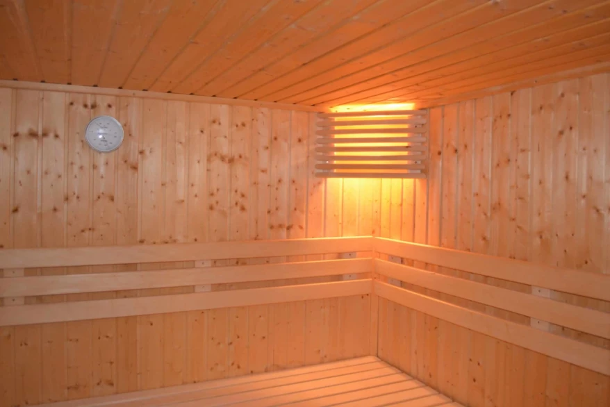 sauna-lamp-heat-stockpack-pixabay sauna, lamp, heat