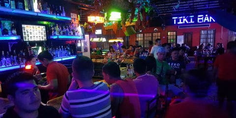 Bary i kawiarnie dla gejów na Palawan