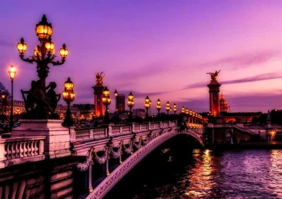 Gay Paris Luxury Hotels