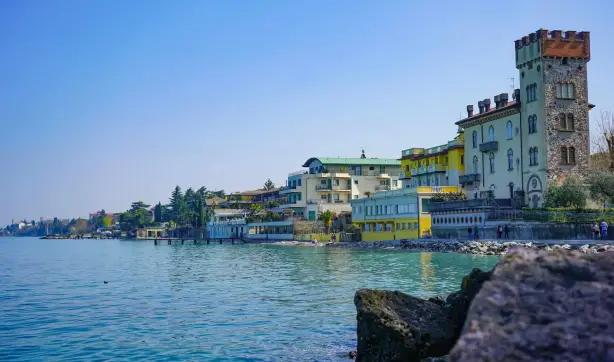 Gay Desenzano del Garda