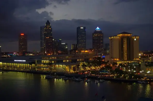 Tampa · Gay Bars