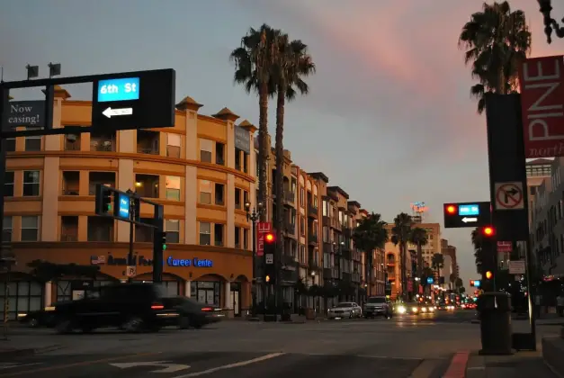 Long Beach · Gay Bars