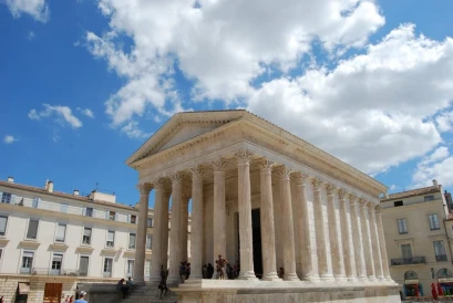 Nimes · Hotels
