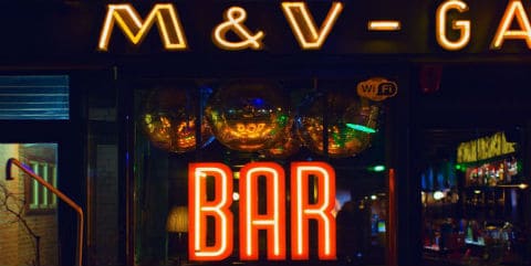 M & V Bar