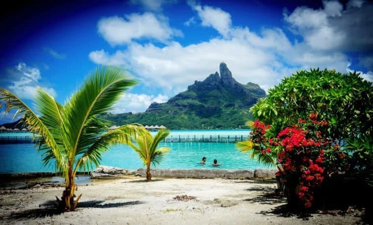 French Polynesia · Gay Guide