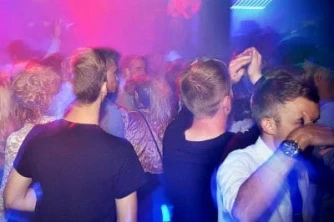 /newcastle-gay-dance-clubs/