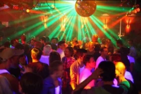 Clubes de dança gay de Bremen