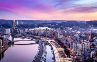 liege,nightsky,bars