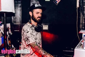 Vergine Camilla Milan gay bar in Milan