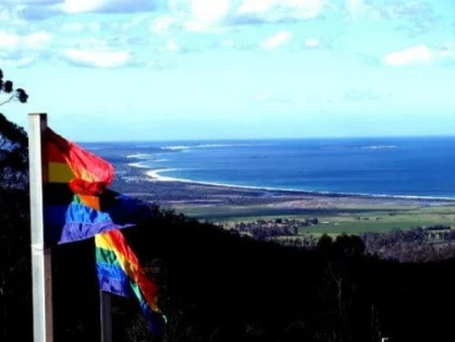 Rainbow Retreat - A Tasmanian Sanctuary