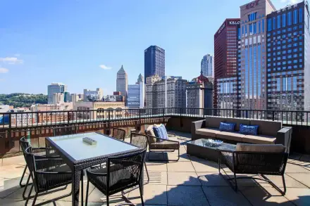 Renaissance Pittsburgh Hotel Pennsylvania