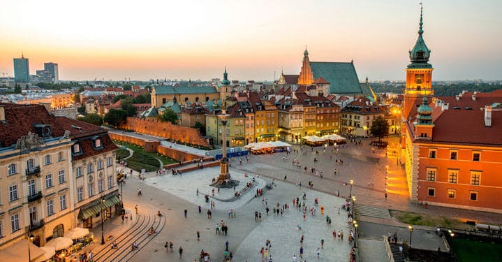 κάτοψη της παλιάς πόλης στη Βαρσοβία