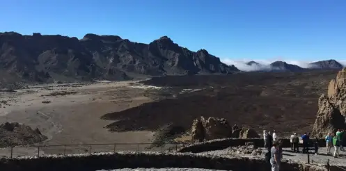 Lava-fields-on-the-approach-to-El-Teide-Tenerife