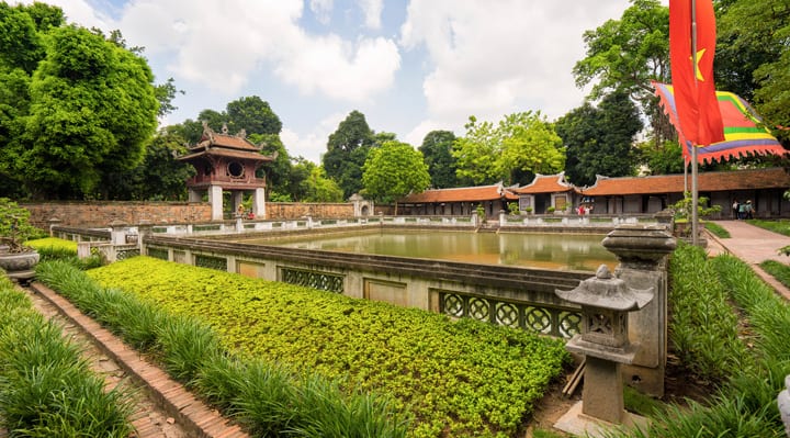 فان مييو معبد الأدب هانوي