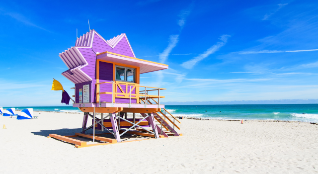 12th Street Beach - gay beach in Miami - TravelGay - Travel Gay