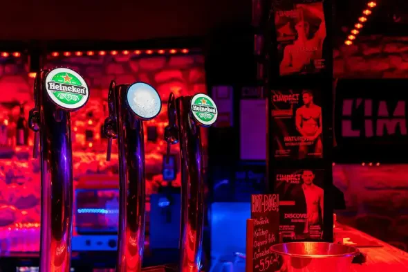 Lellebel Amsterdam gay bar main L'Impact