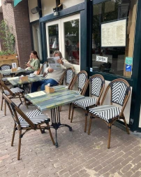 A humanidade café