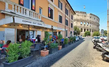 coming-out-rome-gay-bar-main Coming Out