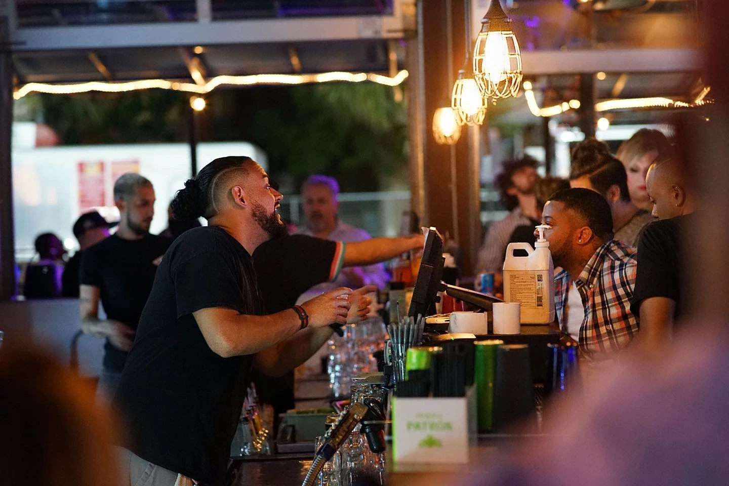 Knockout San Antonio Texas Sports Bar Knockout San Antonio Texas Bar