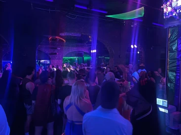 Clubes de dança gay de Nova Orleans