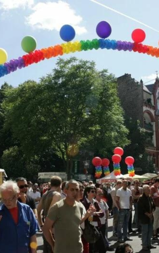 Фестиваль лесбиянок и геев 2024
