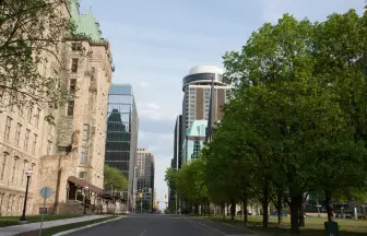 Best Gay Luxury Hotels in Ottawa